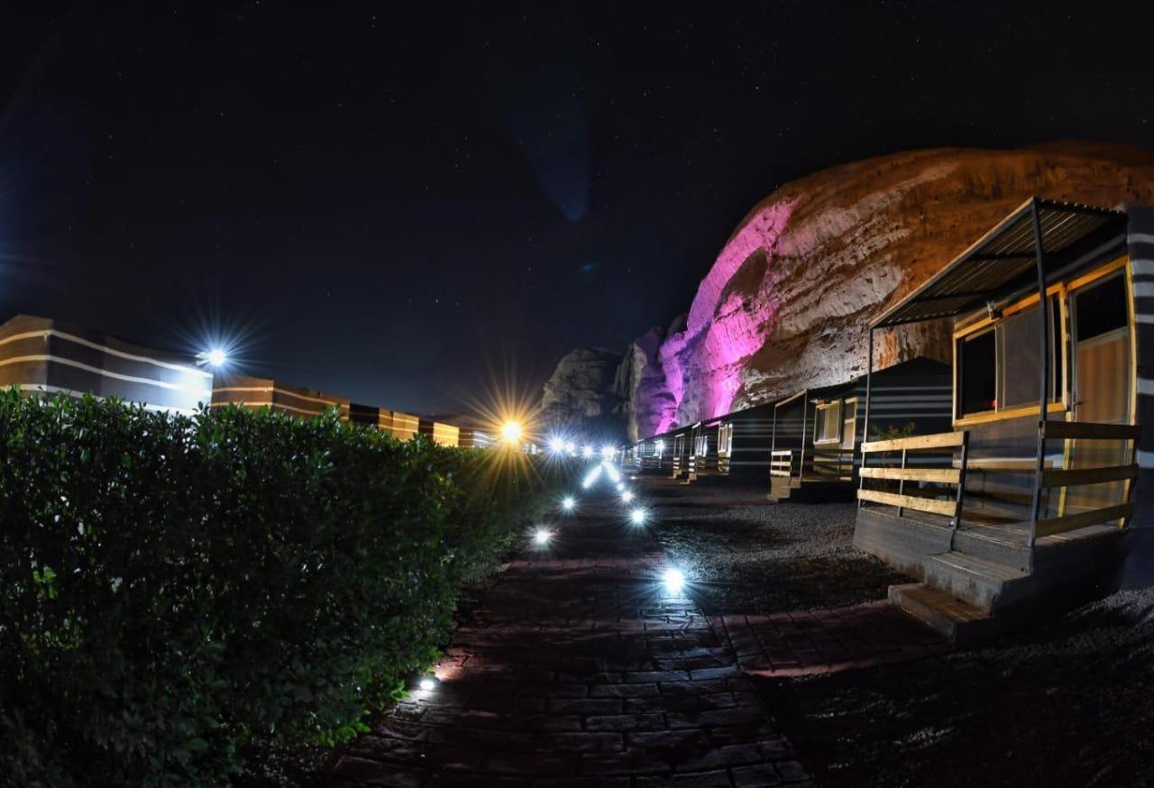 Rum Oasis Luxury Camp Вади-Рам Экстерьер фото